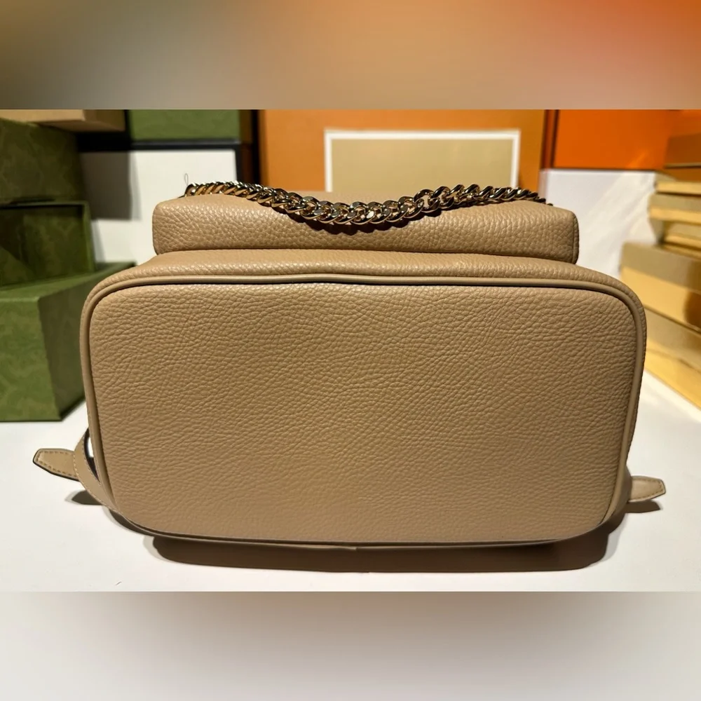 🆕MICHAEL KORS JET SET MD W/chain Non-leather Vegan Material